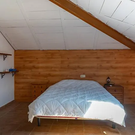 Rustic 5 Beds, Pool, Panoramic Views Vila
