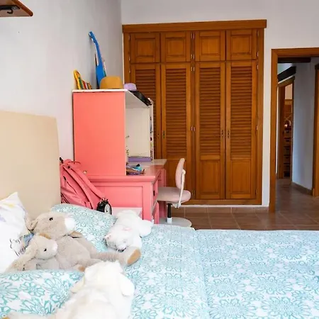 Rustic 5 Beds, Pool, Panoramic Views Vila