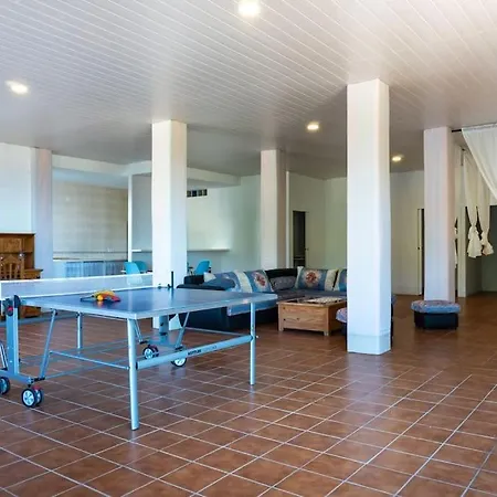 Rustic 5 Beds, Pool, Panoramic Views فيلة ميخاس
